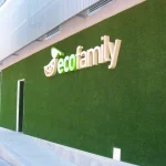 Revestimiento Exterior corporativo Verde Pasto Sintético, OMV