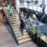 Tablón Vinílico LVT Sport - Capuccino - Gimnasio Centro Comercial