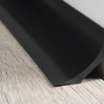 Zócalo Sanitario PVC RÍgido - Negro, OMV