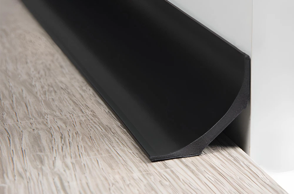 Zócalo Sanitario PVC RÍgido - Negro, OMV