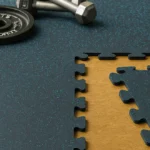 EcoCaucho-Puzzle Azul Black - detalles +mancuernas, OMV