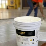 Adhesivo 2M20® SuperBond Amarillo balde - Instalación Gimnasio Colegio, OMV