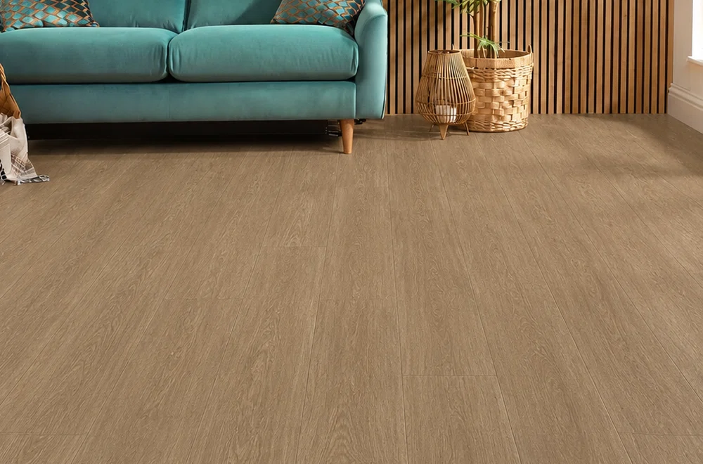 Tablón Vinílico LVT Ellegance 5mm - Lisboa Oak piso Interior Airbnb, OMV